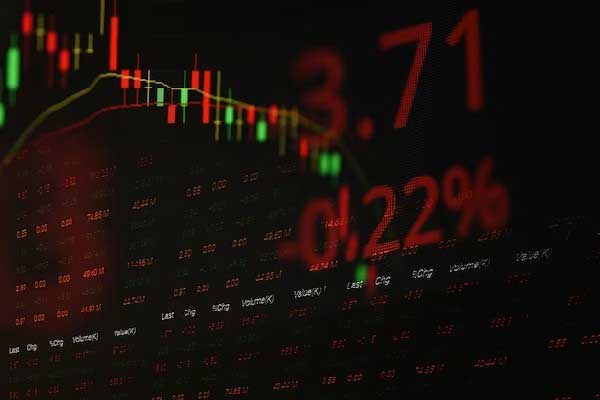 甲骨文公司因收入疲软盘后大跌11% 推低了英伟达和CoreWeave等人工智能股票