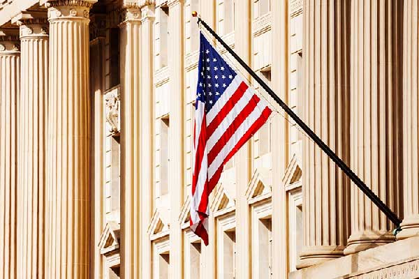 知情人士：月之暗面考虑赴香港进行IPO